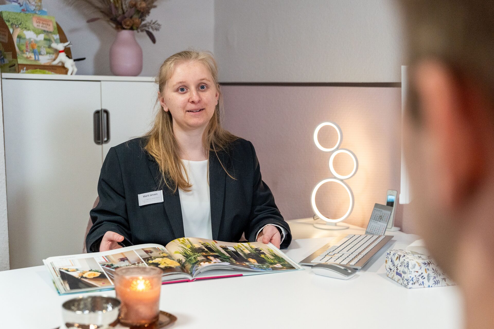 Vorsorgegespräch im Bestattungshaus Sabrina Lautenbach